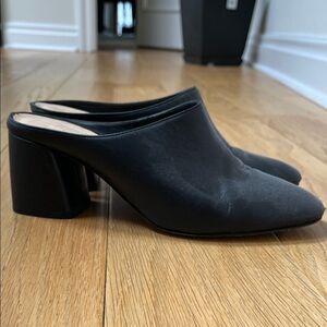 Club Monaco Black Leather Slip-On Mules, made in Italy